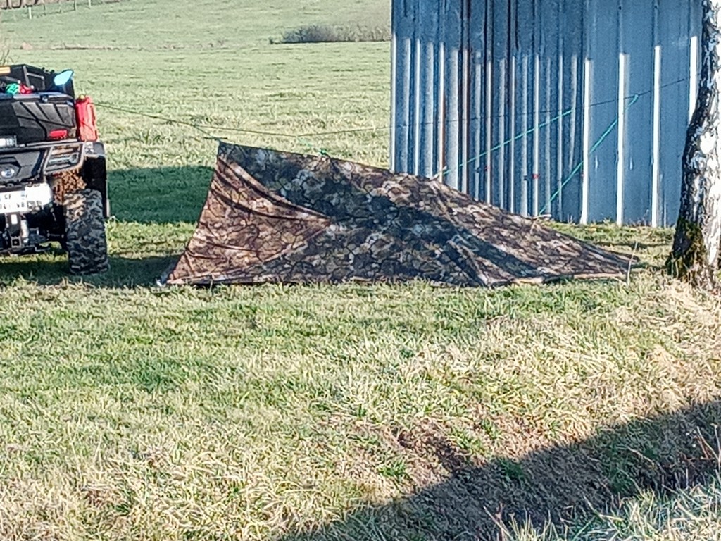 Hamac Solognac en mode Tarp-Tente (Vue de gauche)