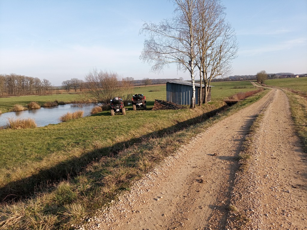 Hamac Solognac en mode Tarp-Tente (Vue gauche de loin)