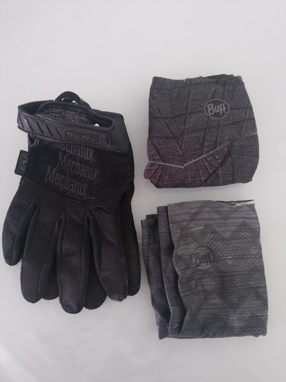 Gant anti-coupure et Tour de cou