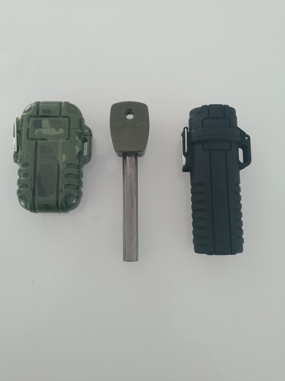 Divers Briquet